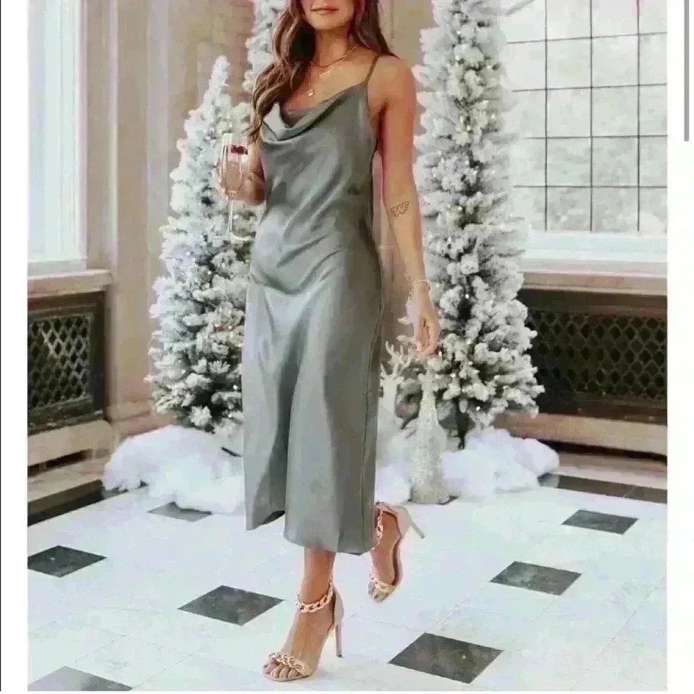 Chic Silver Midi Dress